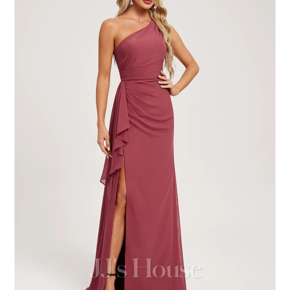 JJs House Color: Vermilion Asymmetrical Ruched Gown